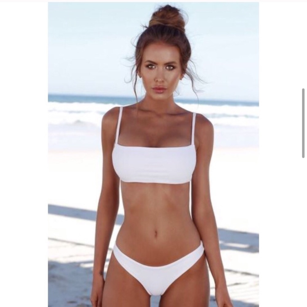 Nylon Bikini Set - Picture 2 of 6